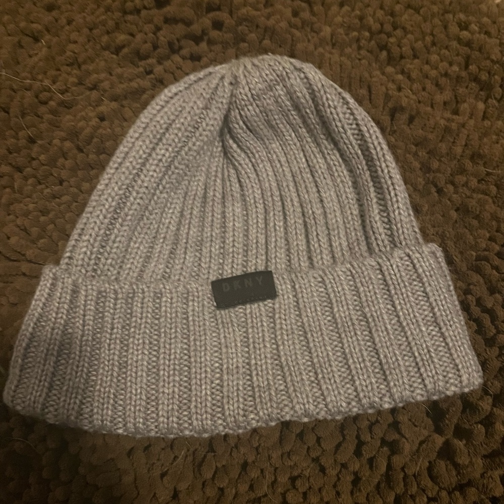 DKNY hat